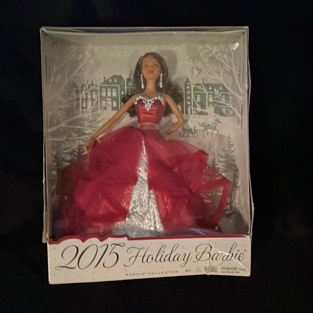 2015 HOLIDAY BARBIE in excellent condition was purchased in 1999